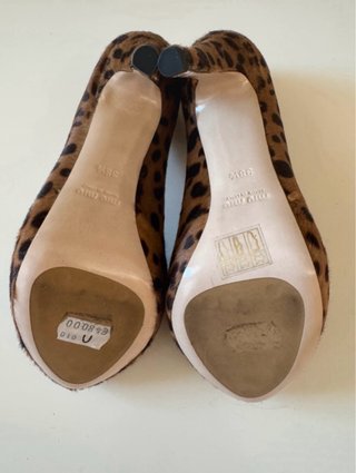 Miu Miu peep-toe animalier