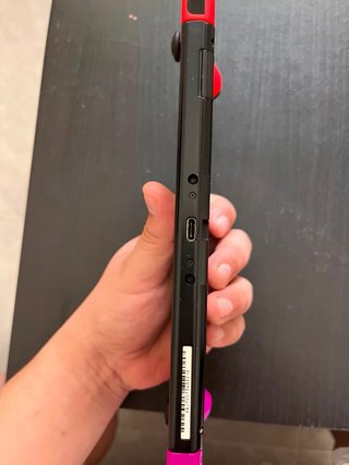 Nintendo Switch Rosa y Rojo