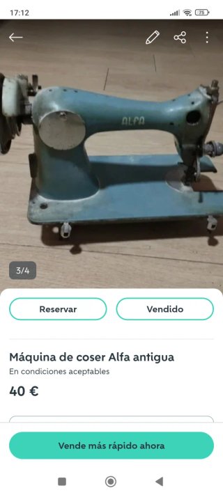 Máquina de coser Alfa antigua