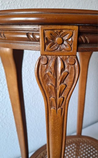 MESITA AUXILIAR VINTAGE OVALADA MARQUETERÍA RATÁN