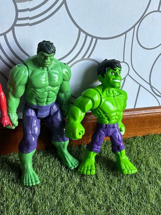Muñecos Marvel y DC