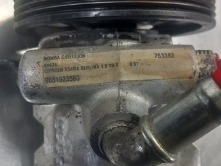 BOMBA DIRECCION CITROEN XSARA BERLINA DHY 9631923