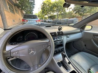 Mercedes-Benz Clase C 2003