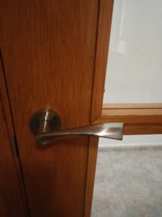 Dos puertas de Madera Roble con Cristal