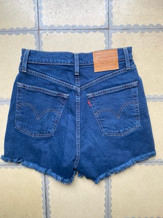 Shorts Levi's Azules