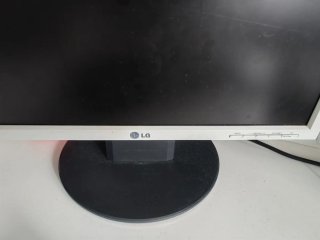 Monitor LG Flatron L1950SQ