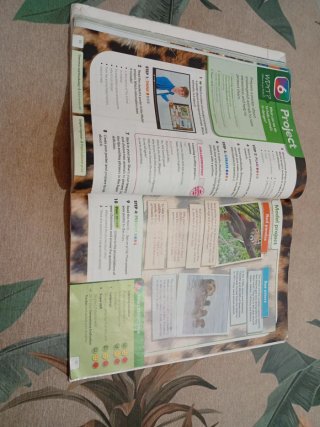 INFLUENCE TODAY 1 Student's book: libro de text...
