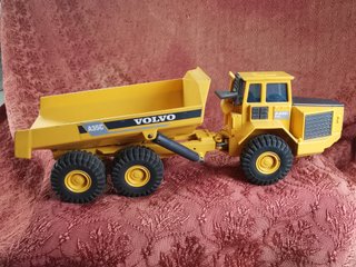 Camión Articulado Volvo A35C Joal