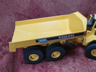 Camión Articulado Volvo A35C Joal
