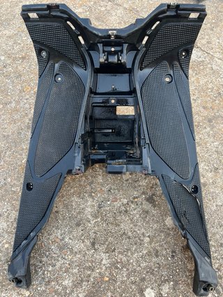 Suelo Yamaha Aerox Negro