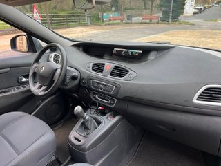 Renault Scenic Emotion dCi 105 eco2