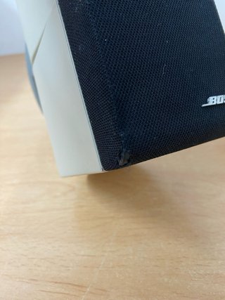 2 Altavoces Bose Doble Cubo con soportes pared