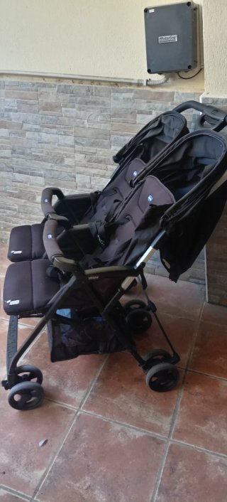 Carro gemelar Chicco negro