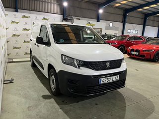 Peugeot Partner PRO STANDAR 100 CV