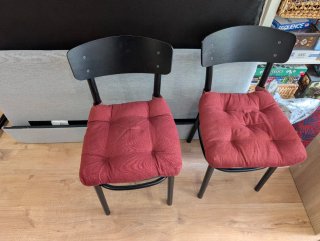 Juego de 2 Sillas Comedor Ikea Rojas y Negras