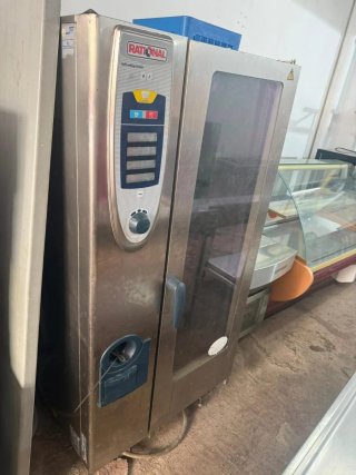 Horno Rational SelfCooking Center