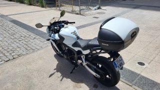 Honda CBR 650 FA Blanca limitada A2