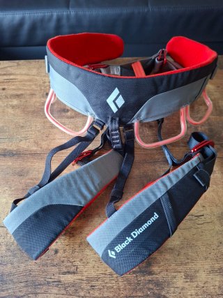 Arnés de escalada Black Diamond talla xs-s-m