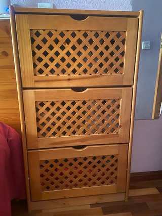 Zapatero de madera