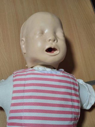 Maniquí RCP Pediátrico Simulación