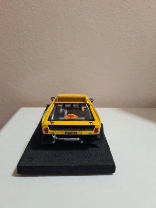 Scalextric Lancia Delta S4 Camel 5