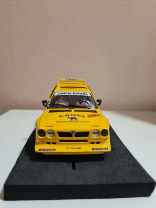 Scalextric Lancia Delta S4 Camel 5