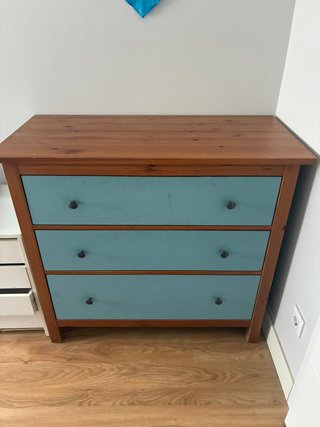 Cómoda IKEA Hemnes 3 cajones madera azul