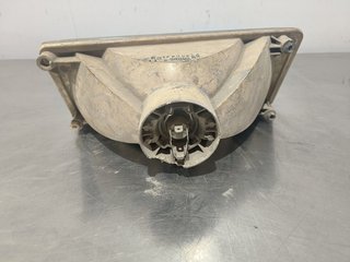 FARO DERECHO CITROEN BX BERLINA (02.1983) S/R