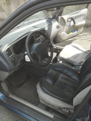 Nissan Primera 2000