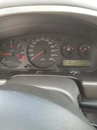 Nissan Primera 2000