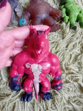 Lotto giocattoli gommosi mostri