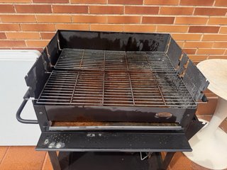 Barbacoa IMOR Negra
