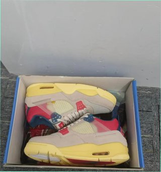 Jordan 4 Retro Pastel Talla 39 Unisex