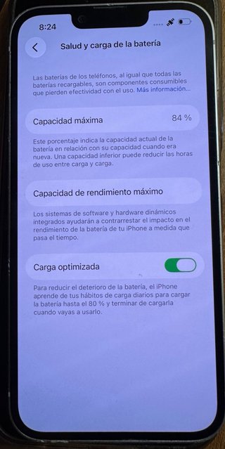 iPhone 14 Morado