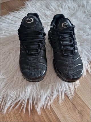 Nike Air Max Plus TN Triple Black EU 40