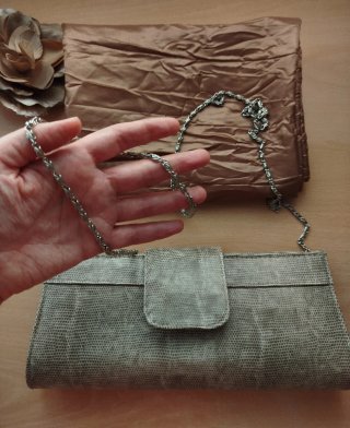 Conjunto bolso, fular y broche para evento