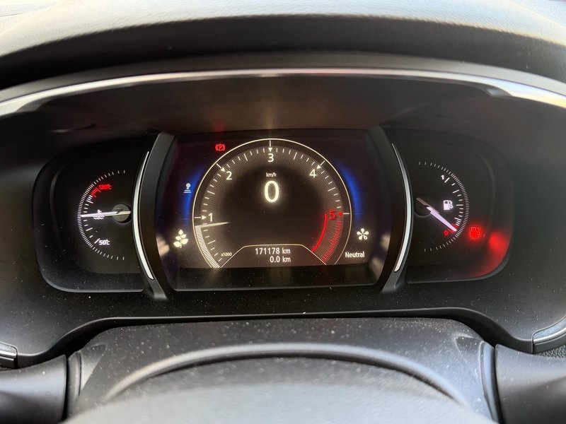 Renault Talismán Limited Blue dCi -SS 2020, foto 18