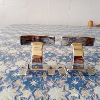 Nr.2 Appendini bagno anni '70 metallo
