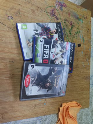 Giochi PS2 Pirati dei Caraibi e FIFA