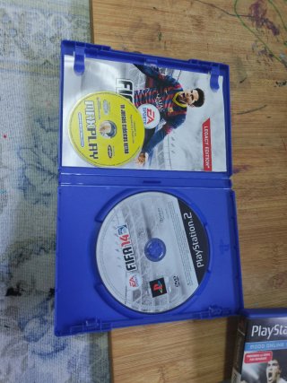 Giochi PS2 Pirati dei Caraibi e FIFA