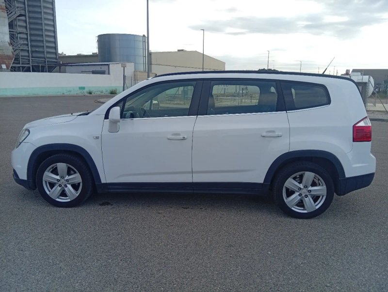 Chevrolet Orlando 2012 - foto 1