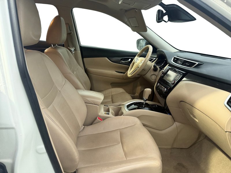 Nissan X-Trail 1.6 dCi 360 4x2 Xtronic 2015, foto 20