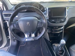 Peugeot 2008 GT line 130 cv gasolina