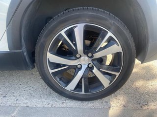 Peugeot 2008 GT line 130 cv gasolina