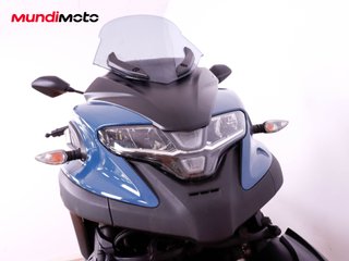 YAMAHA TRICITY 300