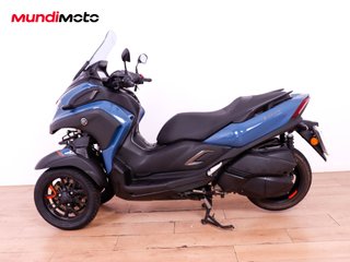YAMAHA TRICITY 300