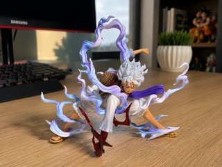 Figura Luffy Gear 5 One Piece