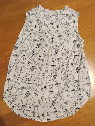 Blusa MENG blanca estampada