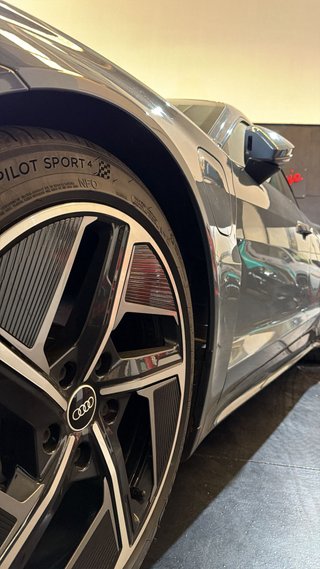 Audi e-tron GT 2021