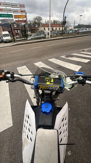 MOTO ENDURO SHERCO CITY CORP SOLO CAMBIO POR 4X4